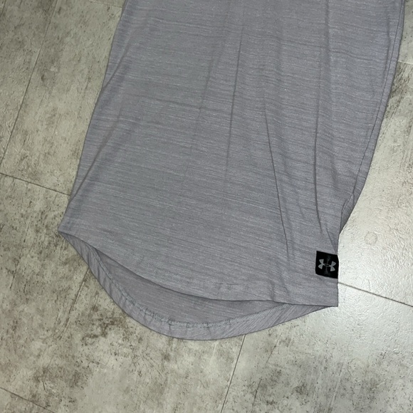 Under Armour Hoodie T-Shirt Men’s Size XS - Picture 3 of 6